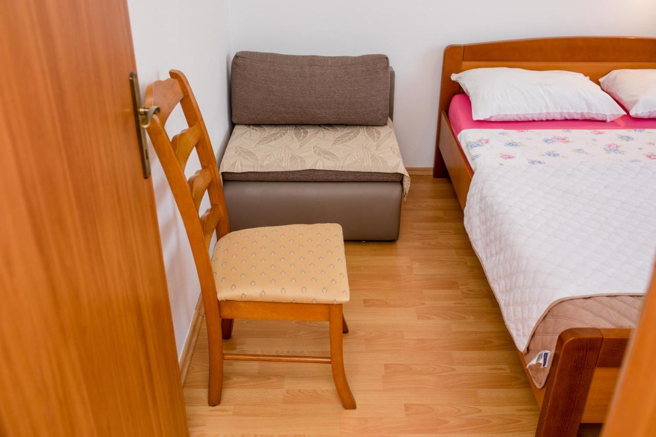 Zeljko Apartmani Lopar Bagian luar foto